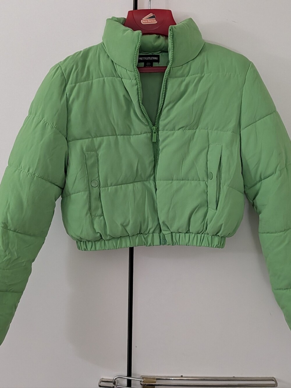 Green Puffer Coat Size 2 Perfect Condition Never Worn Pretty Little Thing